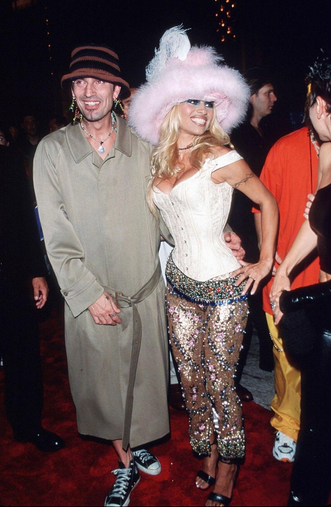 1999- Pam & Tommy at the MTV video music awards in NYC